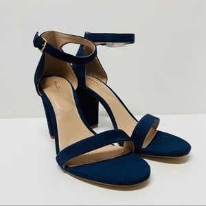 NEW! Jeraclya open toe block heels